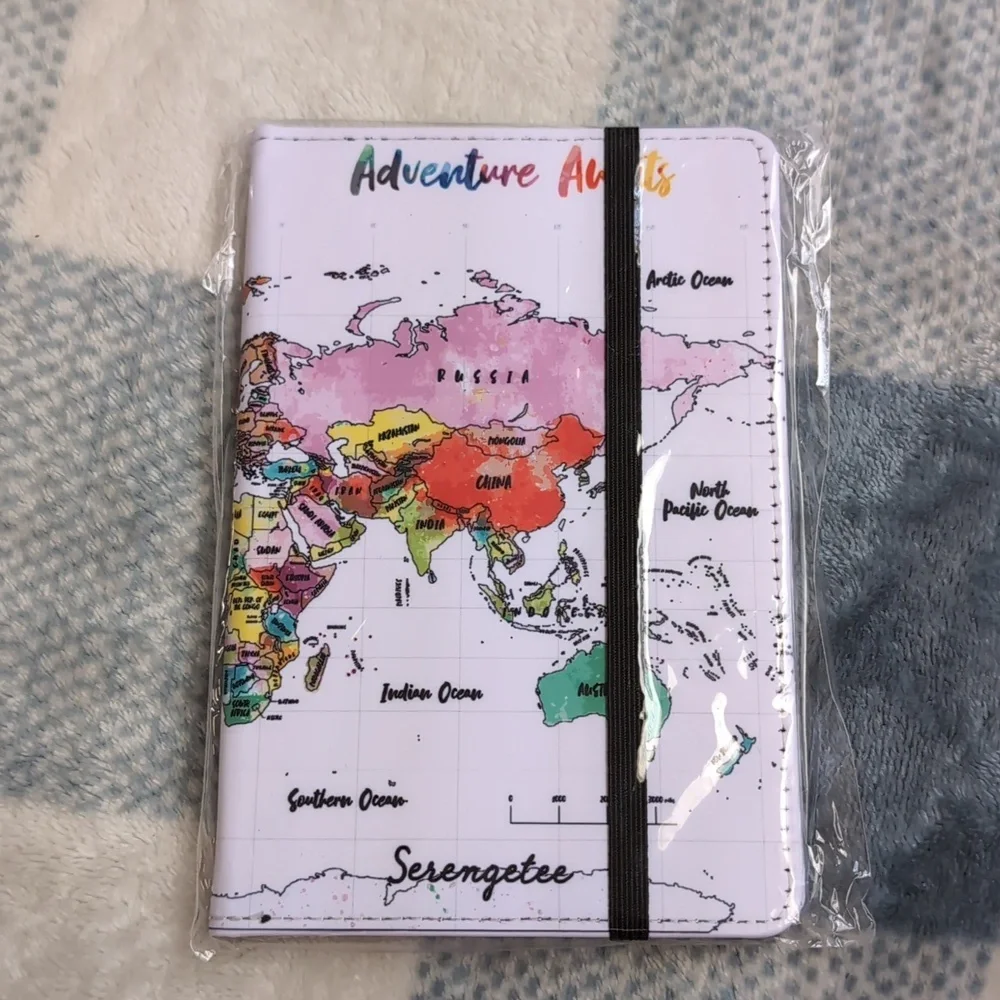 Serengetee Lot - Hats And Passport Holder - Picture 6 of 7